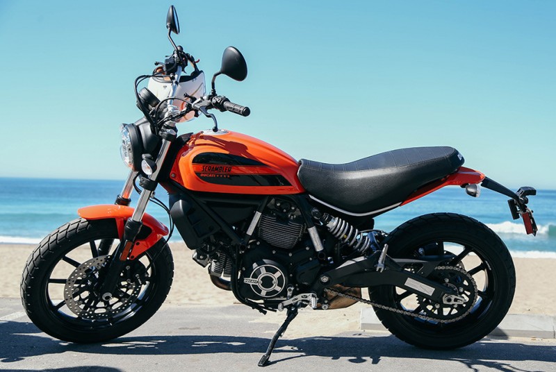 Ducati Scrambler Sixty 2